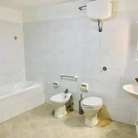 Stromae 1 Appartement